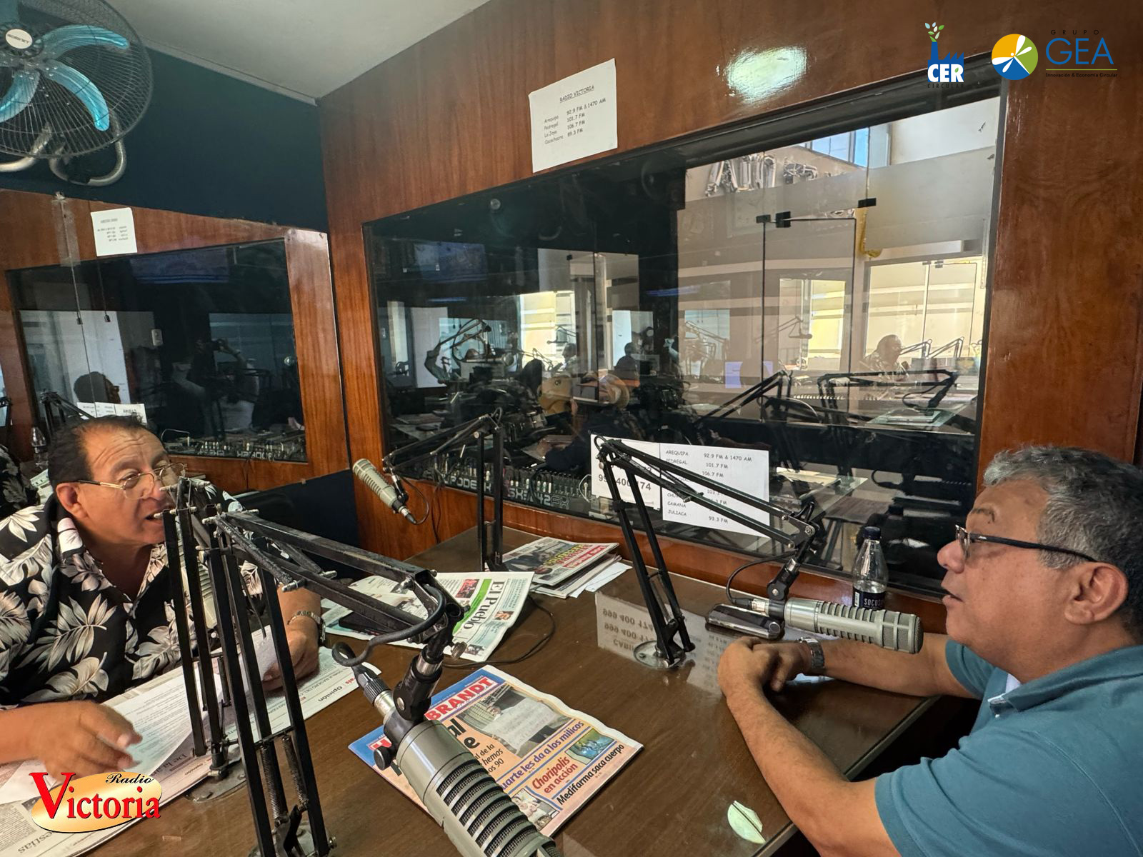 Entrevista radial con radio Victoria Arequipa