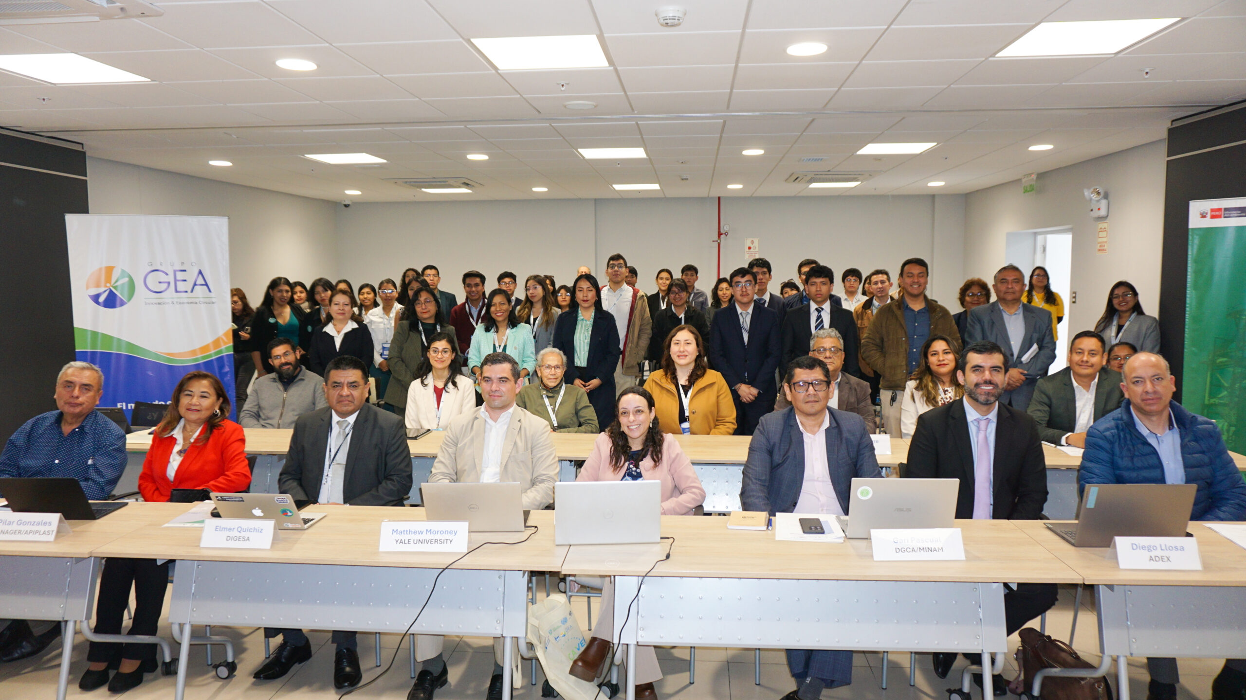 Pitch Day Programa Acelerado de Negocios en Química Verde